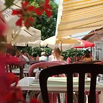 Restaurant Maison Blanche Szálloda Rungis