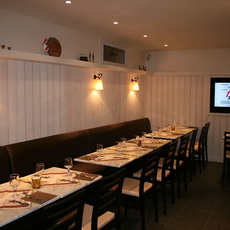 Restaurant Maison Blanche Hotell 2*