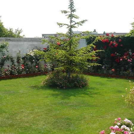 Szálloda Restaurant Maison Blanche Rungis