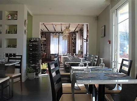 Hotel Restaurant Maison Blanche Rungis