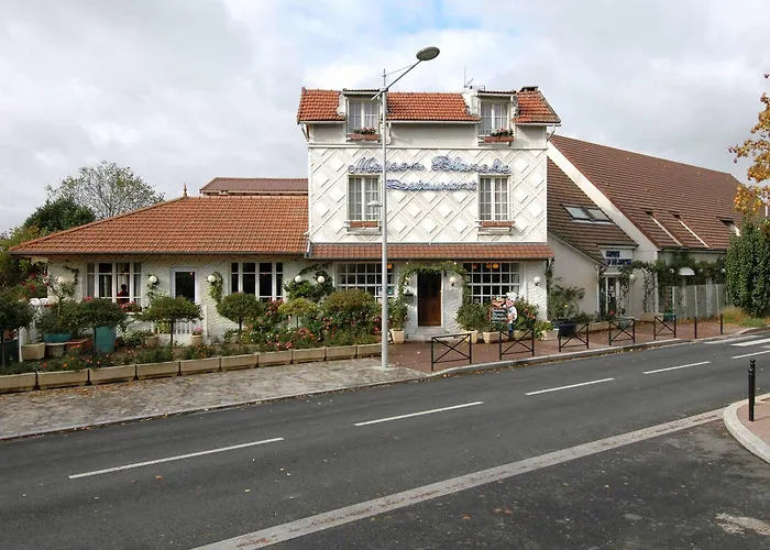 Hotel Restaurant Maison Blanche 2*
