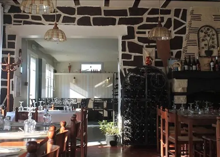 מלון Restaurant Maison Blanche 2*
