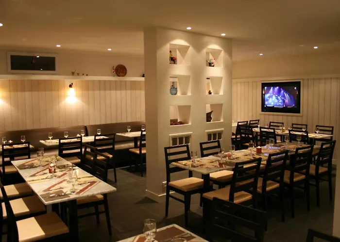 Restaurant Maison Blanche 2* רונגיס